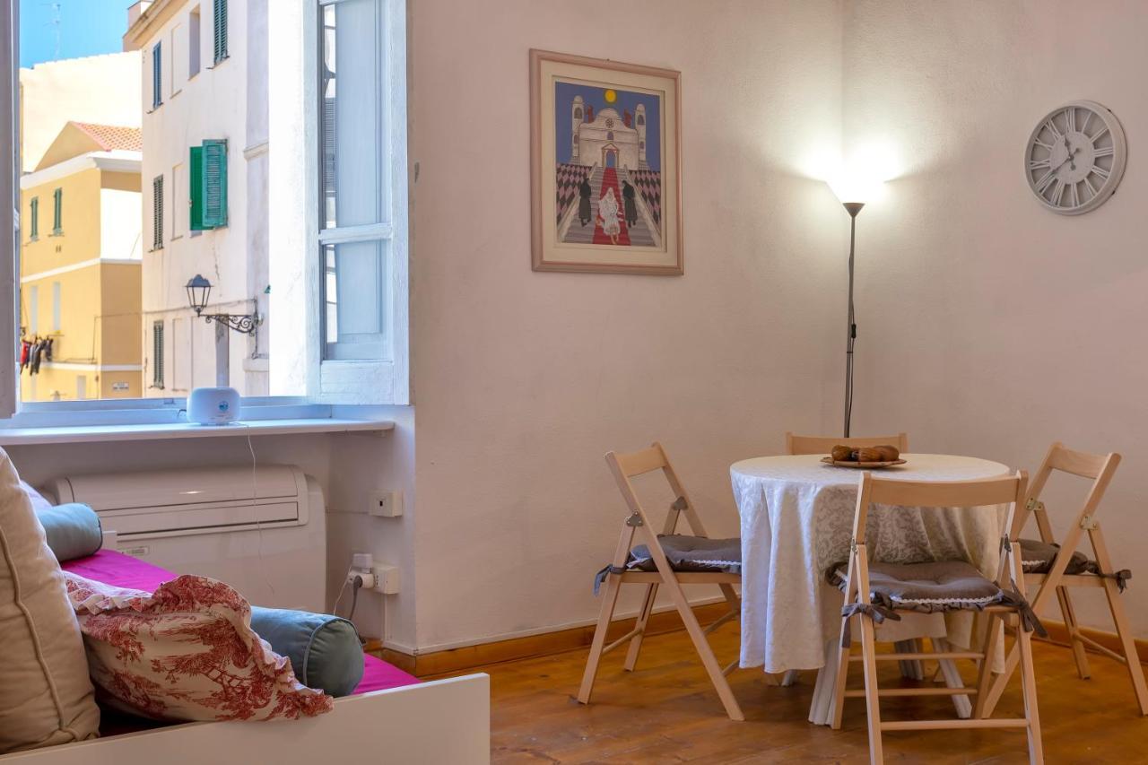La Finestra Sul Teatro Appartement Alghero Buitenkant foto