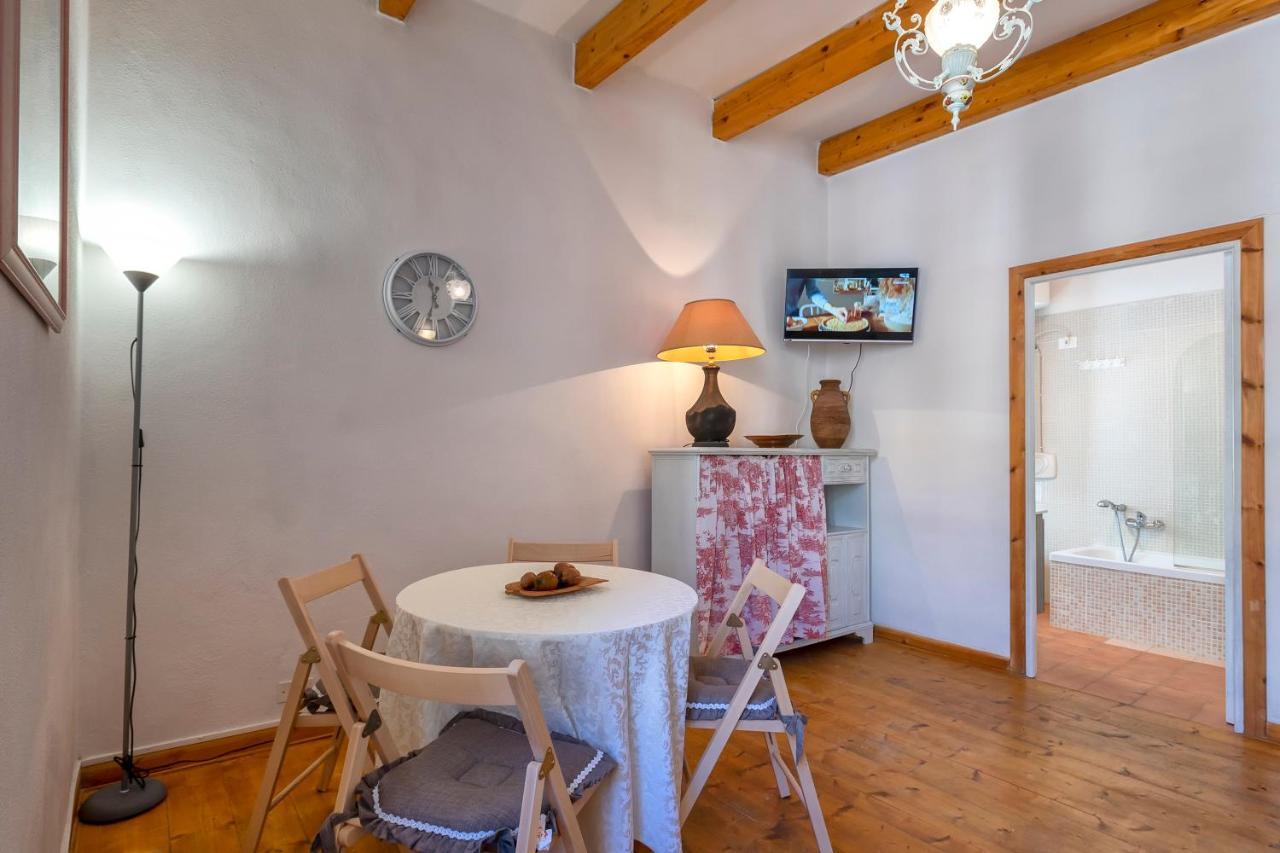 La Finestra Sul Teatro Appartement Alghero Buitenkant foto